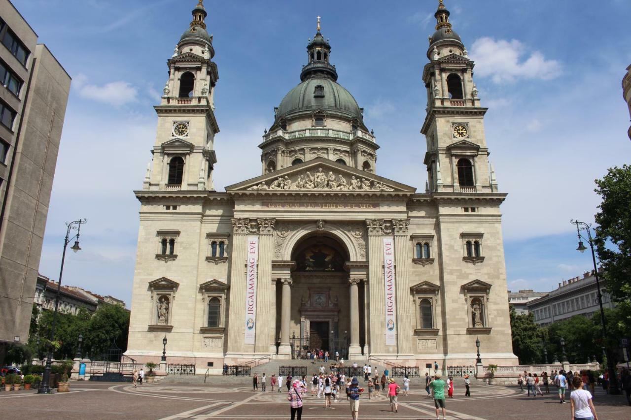 Ferienwohnung Downtown Deluxe Budapest Exterior foto